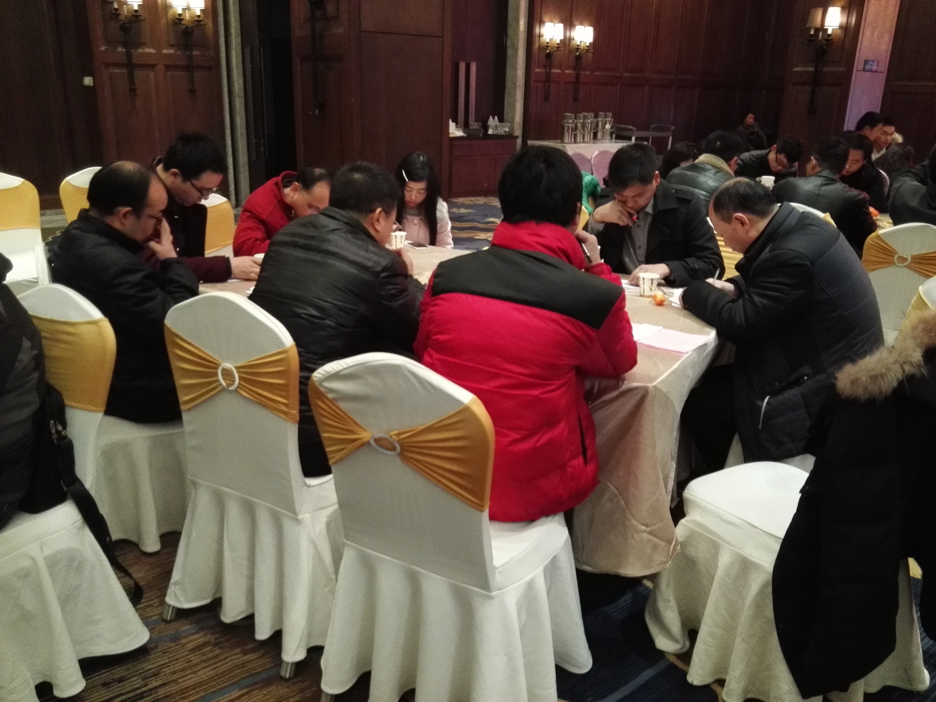 頭腦風暴 頭腦風暴